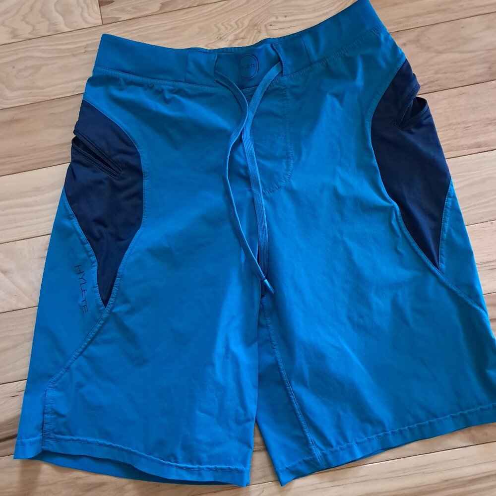Hylete Verge II Shorts size: Boys XL or Men's XS